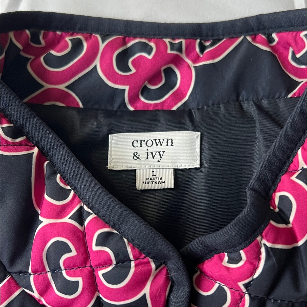 Crown & Ivy Navy Vest with Pink Pattern - Picture 3 of 3